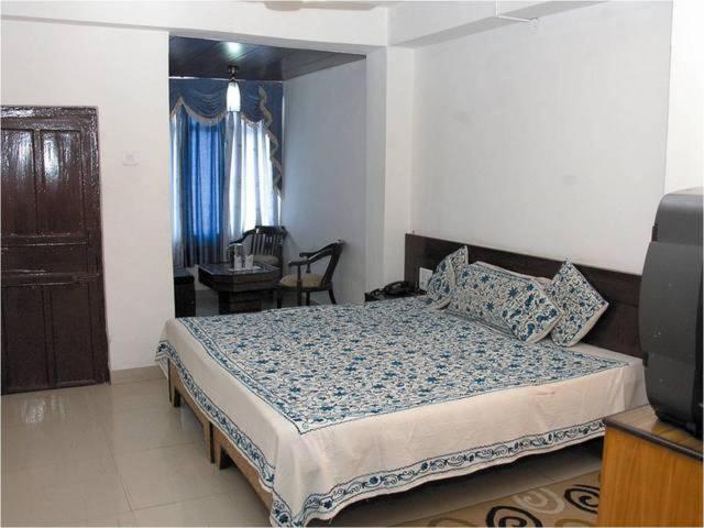 Hotel Surya Kiran Mussoorie Camera foto